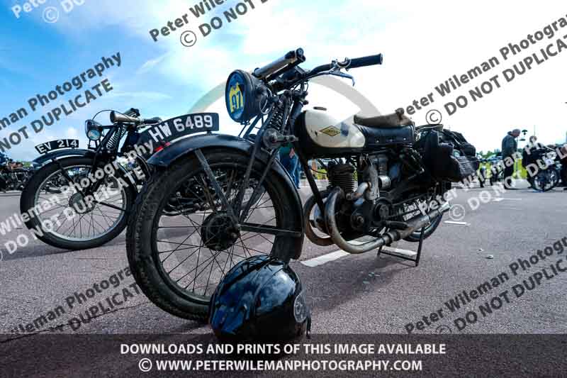 Vintage motorcycle club;eventdigitalimages;no limits trackdays;peter wileman photography;vintage motocycles;vmcc banbury run photographs